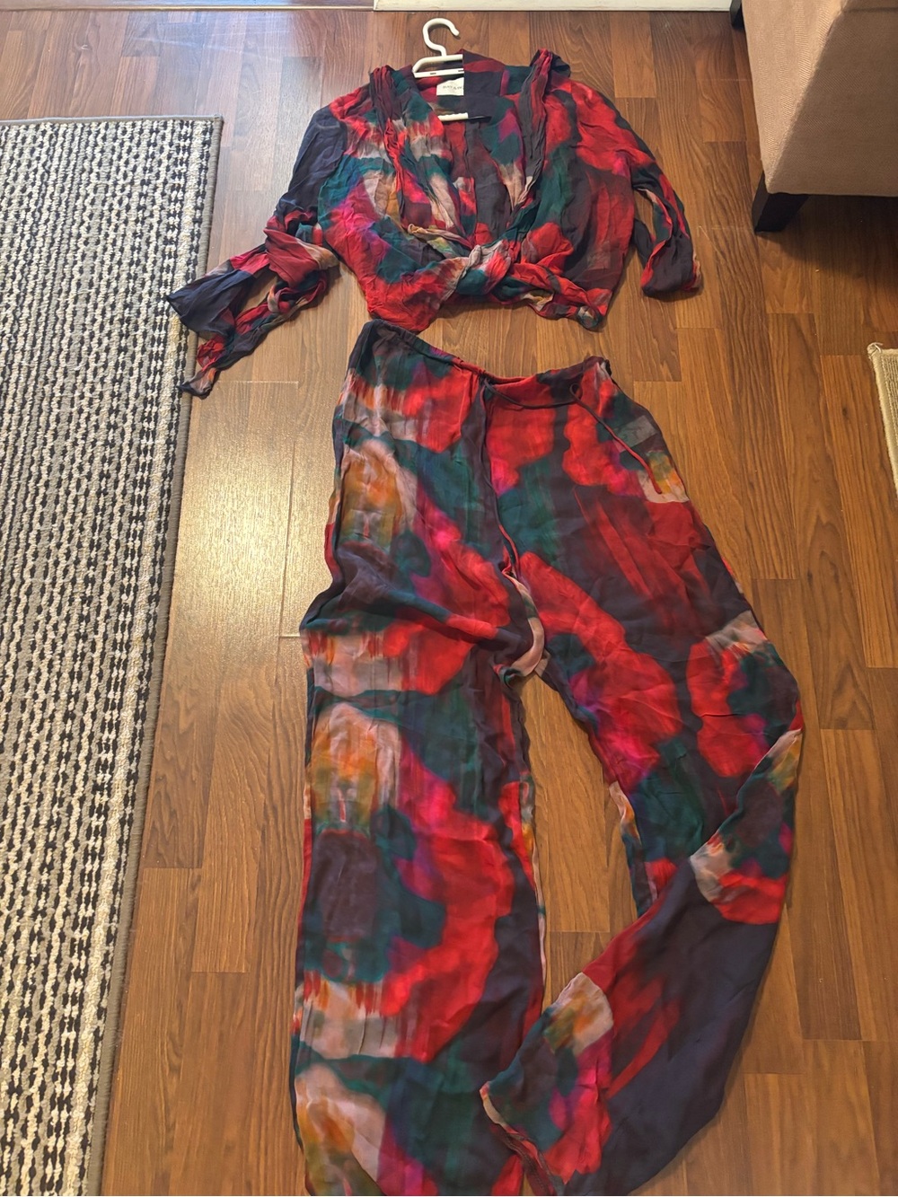 EUC authentic Rat & Boa Sheer Tie-Front two piece set in Red Watercolor Print